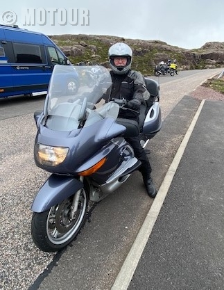Honda Goldwing mit Fahrer Motorradreise Schottland