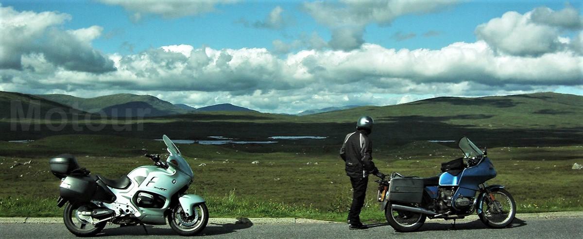 Highlands Schottland während Motour Motorradreise.
